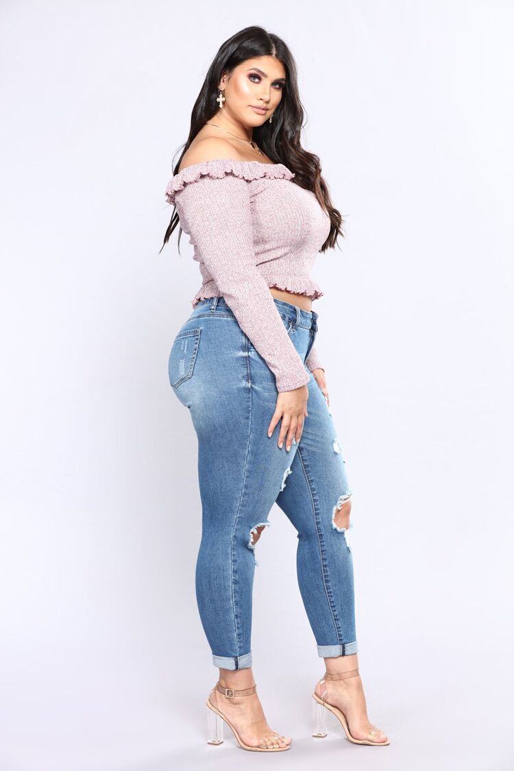 Plush size Stretch denim hole high waist ladies' jeans